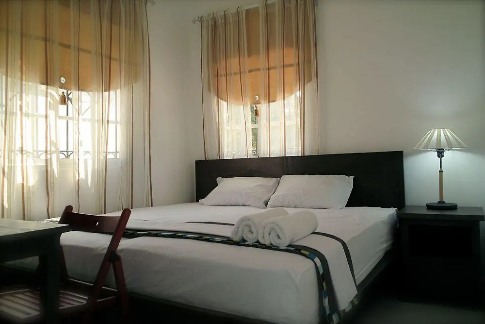 Santo Domingo Bed And Breakfast Hostel